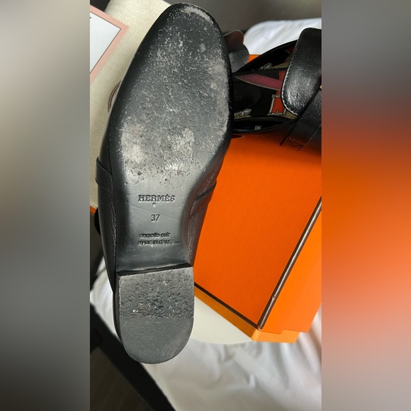 Authentic Hermes OZ Mules in Size 37 Black with Gold Hardware - Picture 15 of 16